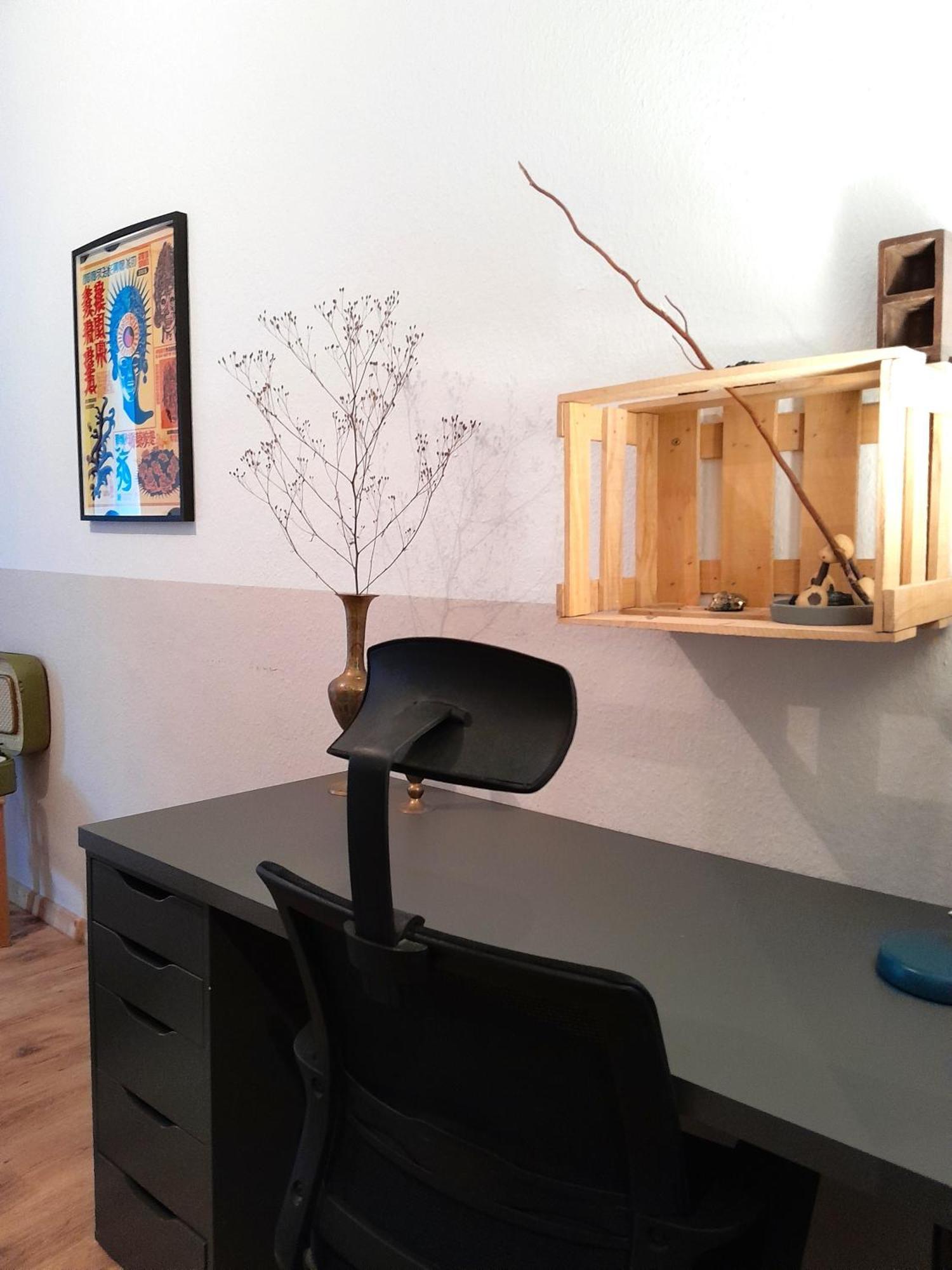 Spacious 2-room-apartment In Leutzsch Apartment Leipzig