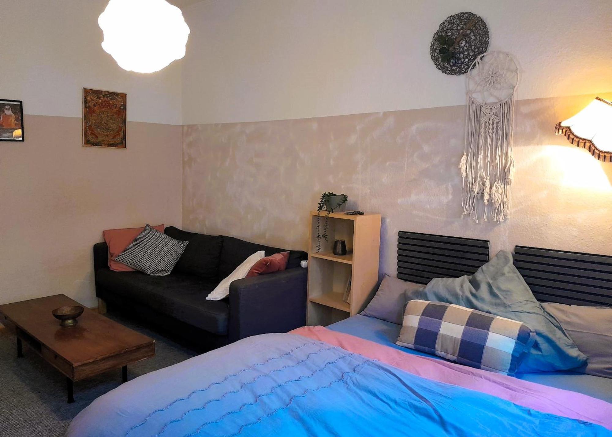 Apartment Spacious 2-room-apartment In Leutzsch Leipzig