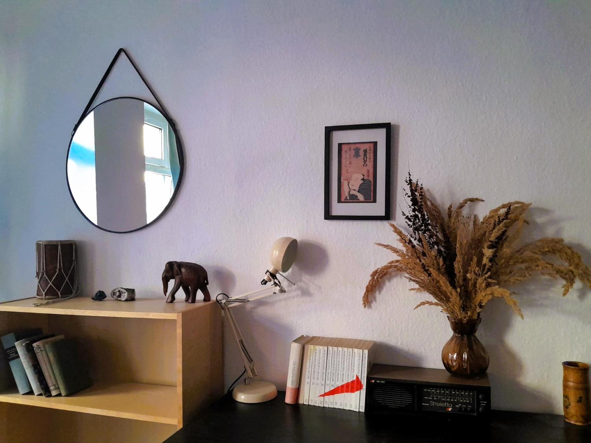 Spacious 2-room-apartment In Leutzsch