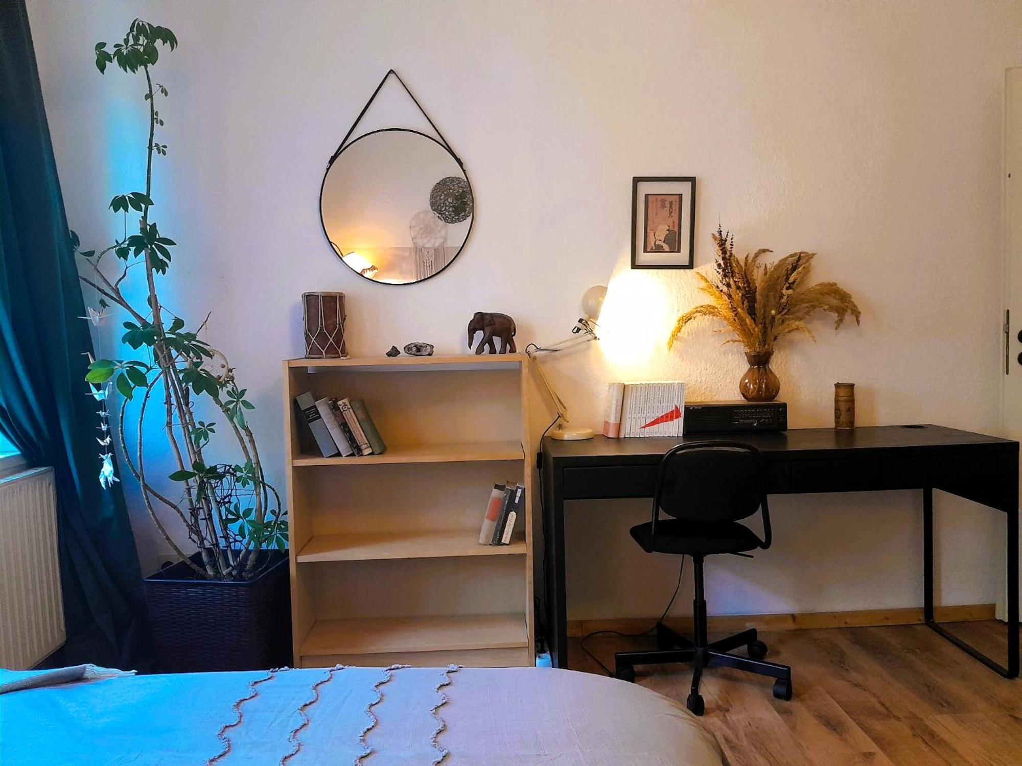 Spacious 2-room-apartment In Leutzsch *